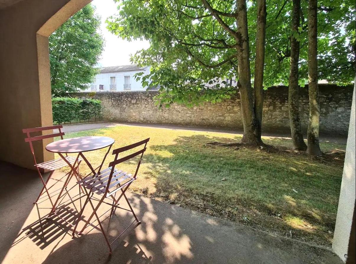 La Closeraie Appartement Centre De Senlis, Parking Et Terrasse Senlis  Zewnętrze zdjęcie